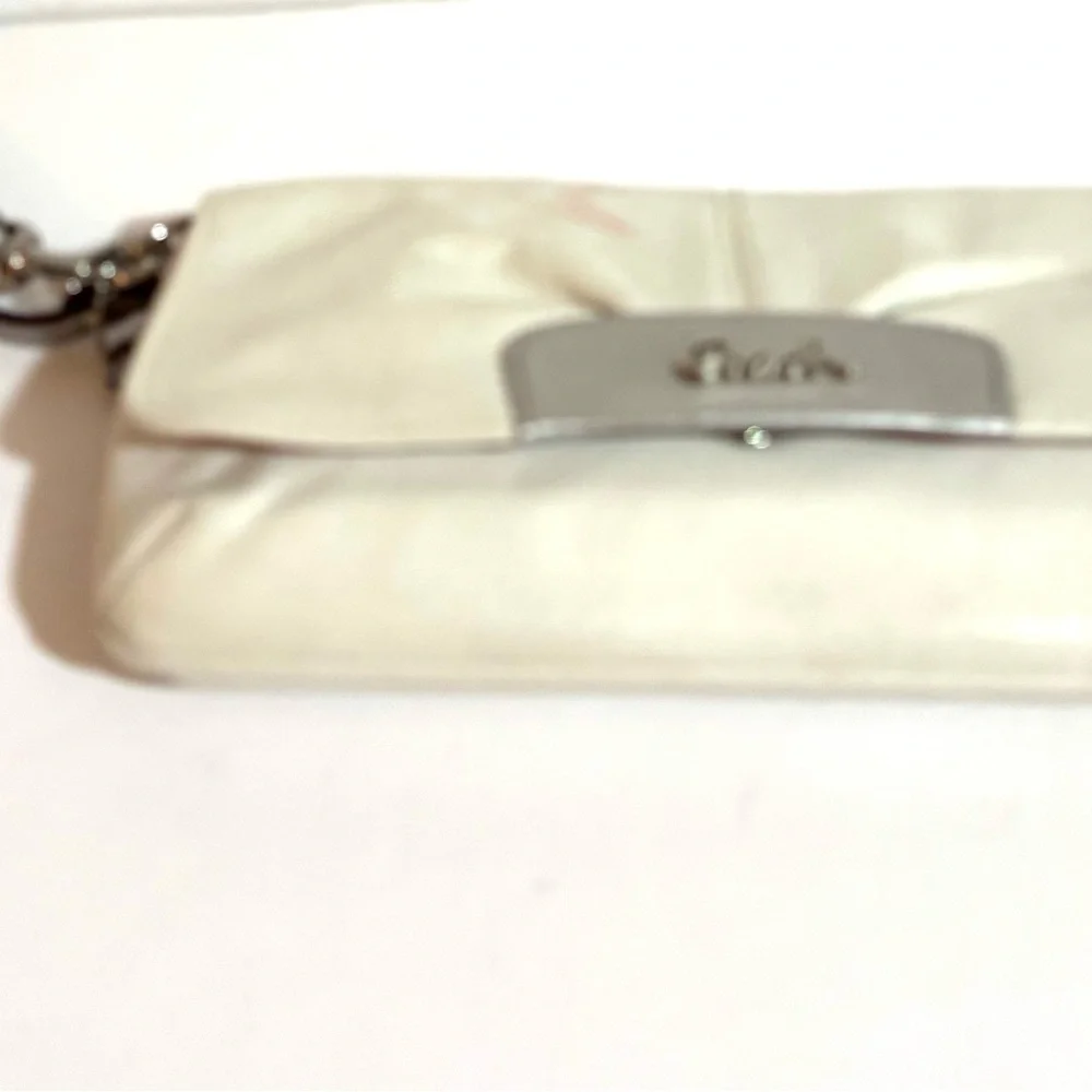 Coach White Wristlet Clutch bag